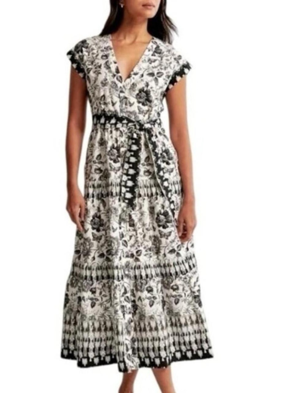Abercrombie Black & White Floral Dress